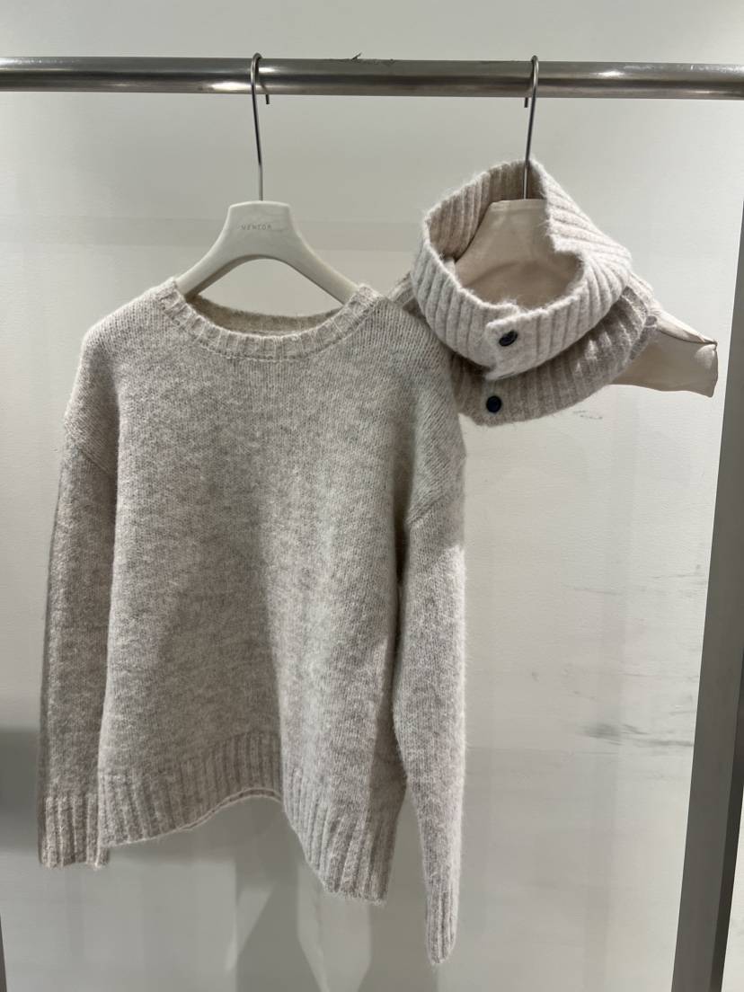 MENTOR東大門㊣直郵女士新款時尚真品熱賣人氣針織衫含圍巾MENTOR針織衫圖色2