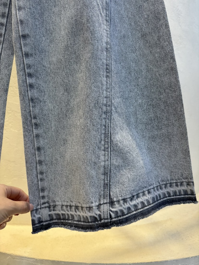 RIAH東大門㊣實拍女士新品時尚職業25秋冬熱賣人氣真品牛仔褲RIAH牛仔褲