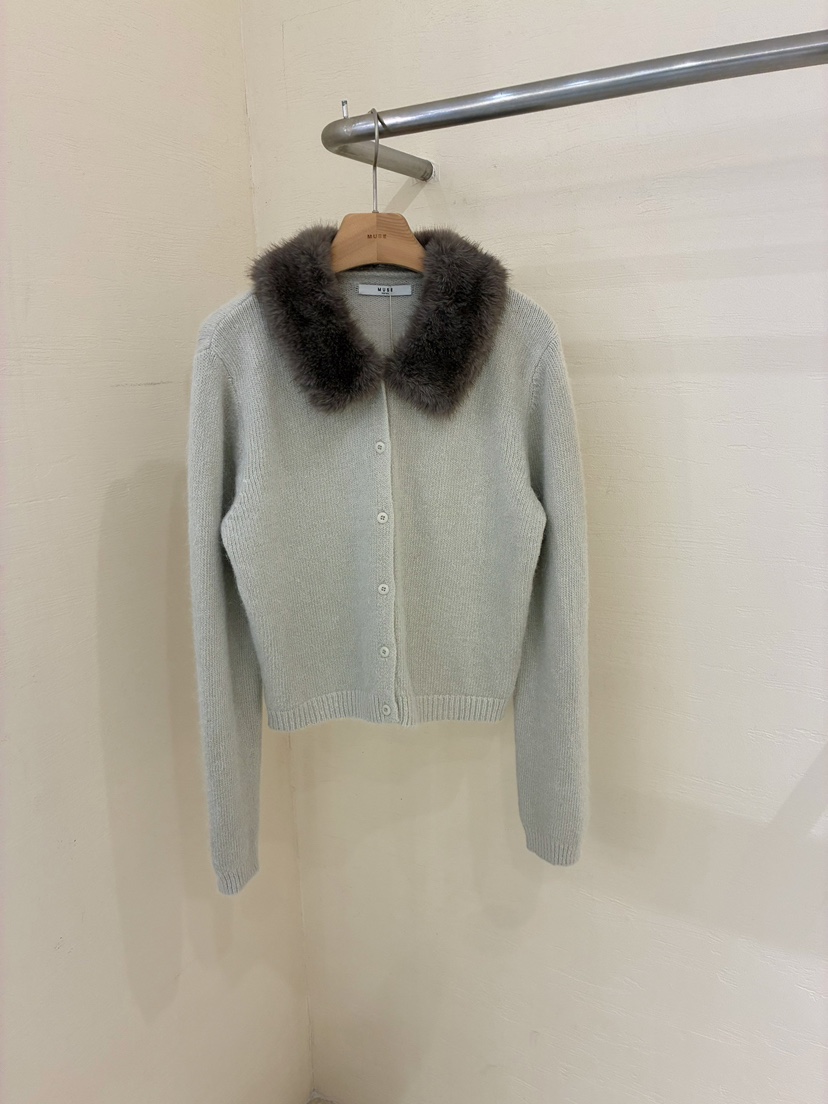 MUSE-P韓國代購㊣女士新款時尚真品職業熱賣人氣推薦針織衫MUSE-P針織衫圖色1