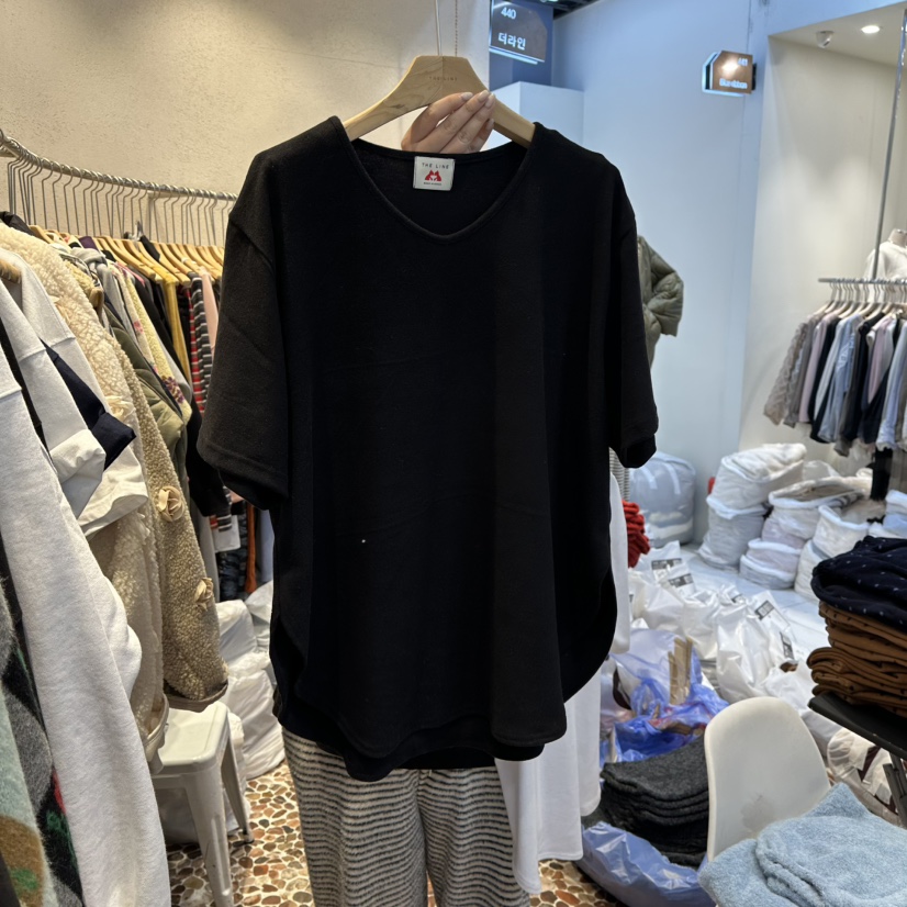 THE LINE-Q東大門㊣直郵女士新款職業休閑熱賣25秋冬T恤抓絨THE LINE-QT恤圖色2