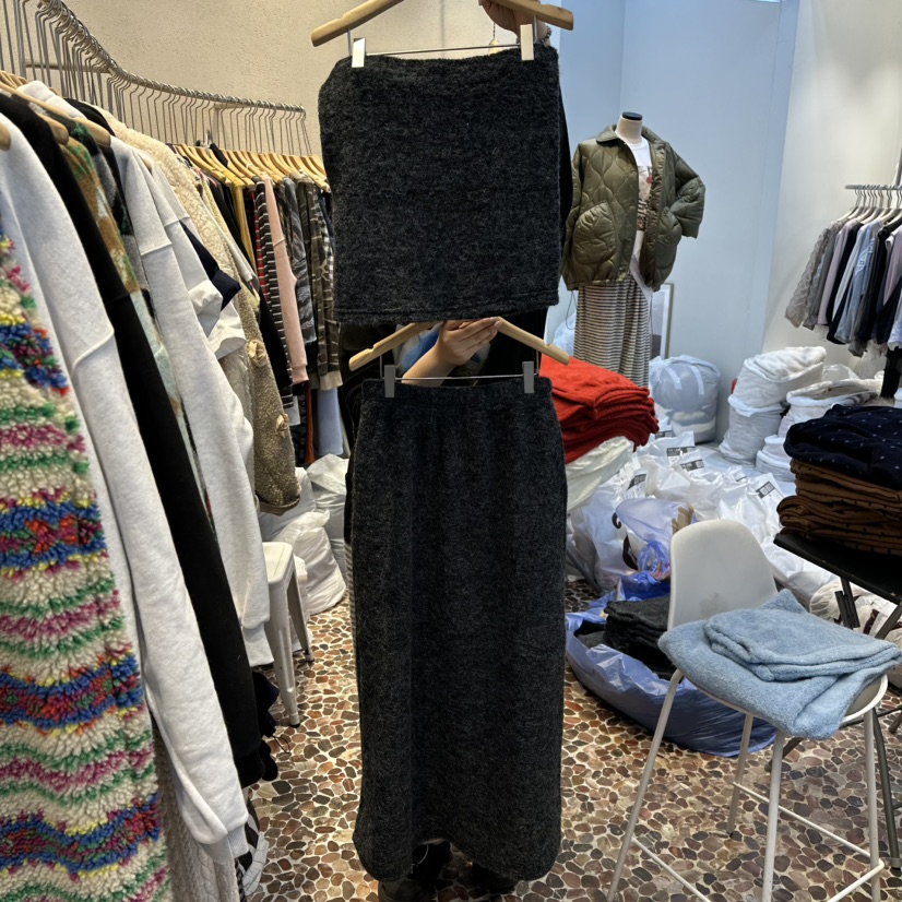 THE LINE-Q東大門㊣實拍女裝新品推薦真品25秋冬熱賣套裝THE LINE-Q套裝圖色2