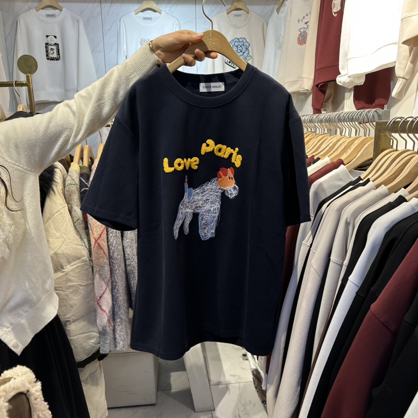 COCO HOLIC韓國代購㊣女裝新品人氣推薦25秋冬時尚熱賣T恤COCO HOLICT恤圖色2深藍色