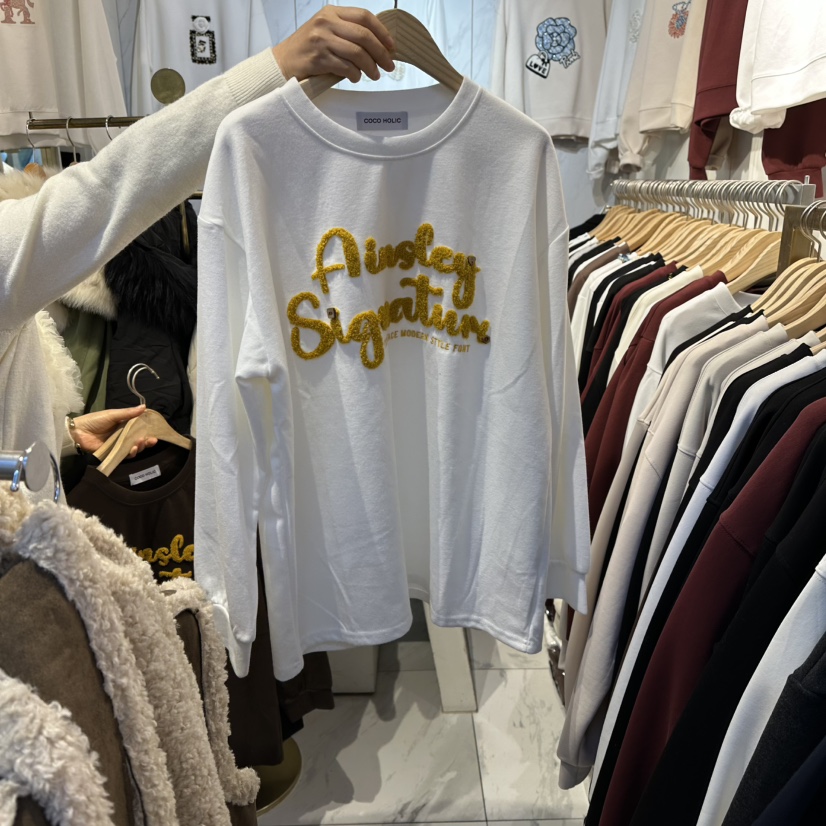 COCO HOLIC東大門㊣代購女裝新款人氣時尚休閑25秋冬長袖T恤COCO HOLIC長袖T恤圖色1