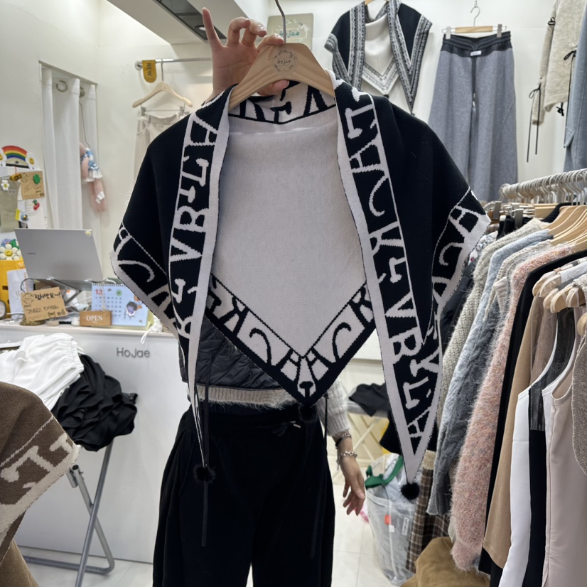 HOJAE韓國代購㊣女裝新品時尚熱賣25秋冬真品休閑圍巾披肩披肩MID-LEVEL JUMP圍巾/披肩圖色2