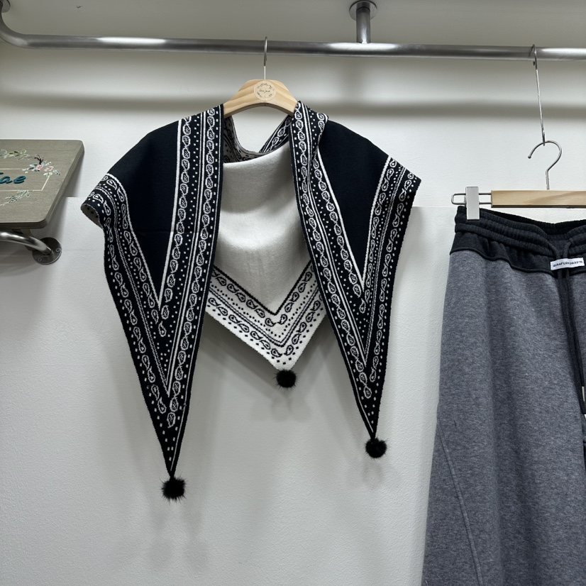 HOJAE韓國代購㊣女裝新品時尚熱賣25秋冬真品休閑圍巾披肩披肩MID-LEVEL JUMP圍巾/披肩圖色3