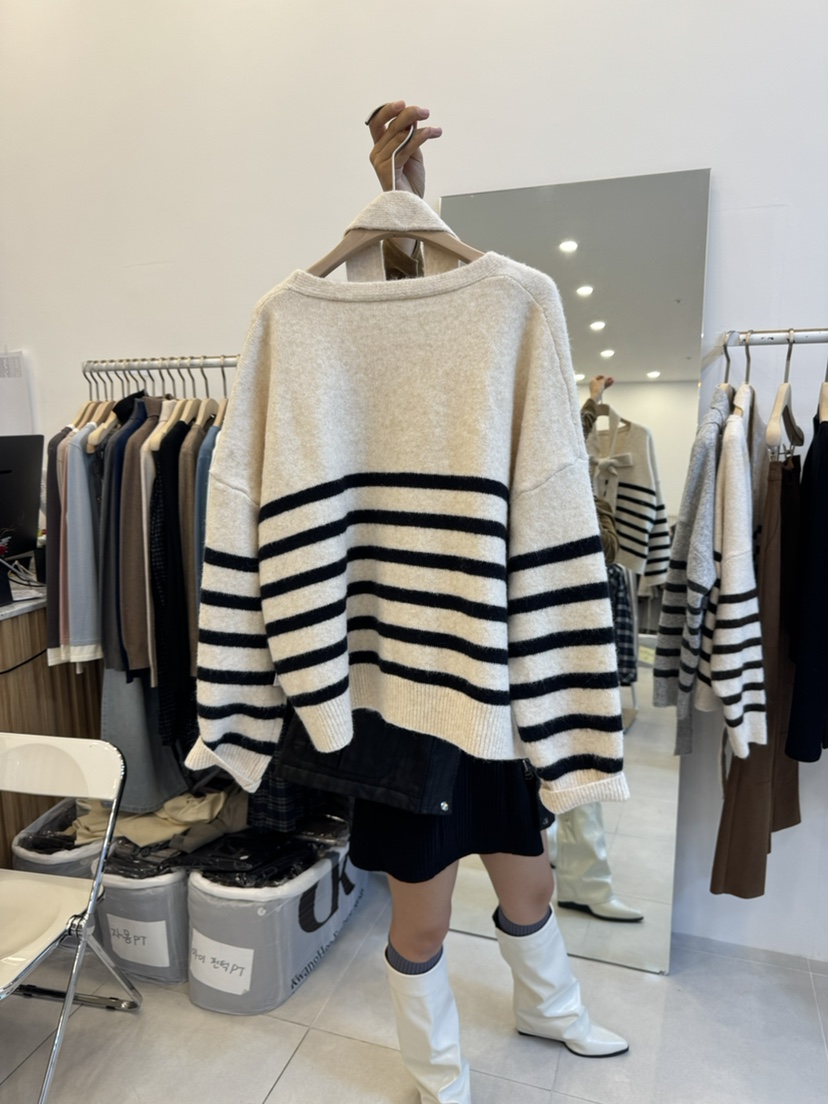 FUNNY POWDER韓國直郵㊣女裝新品推薦人氣針織衫含圍巾開衫THE FUNNY針織衫