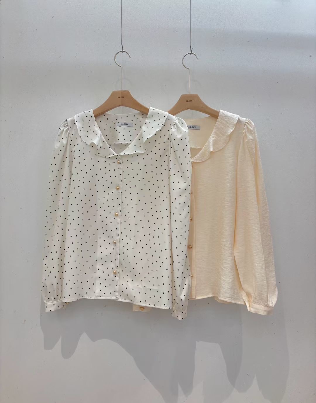 ALL OVER東大門㊣實拍女裝新品人氣時尚職業熱賣襯衫蕾絲衫ALL OVER襯衫/蕾絲衫圖色2左二色實際價格20000