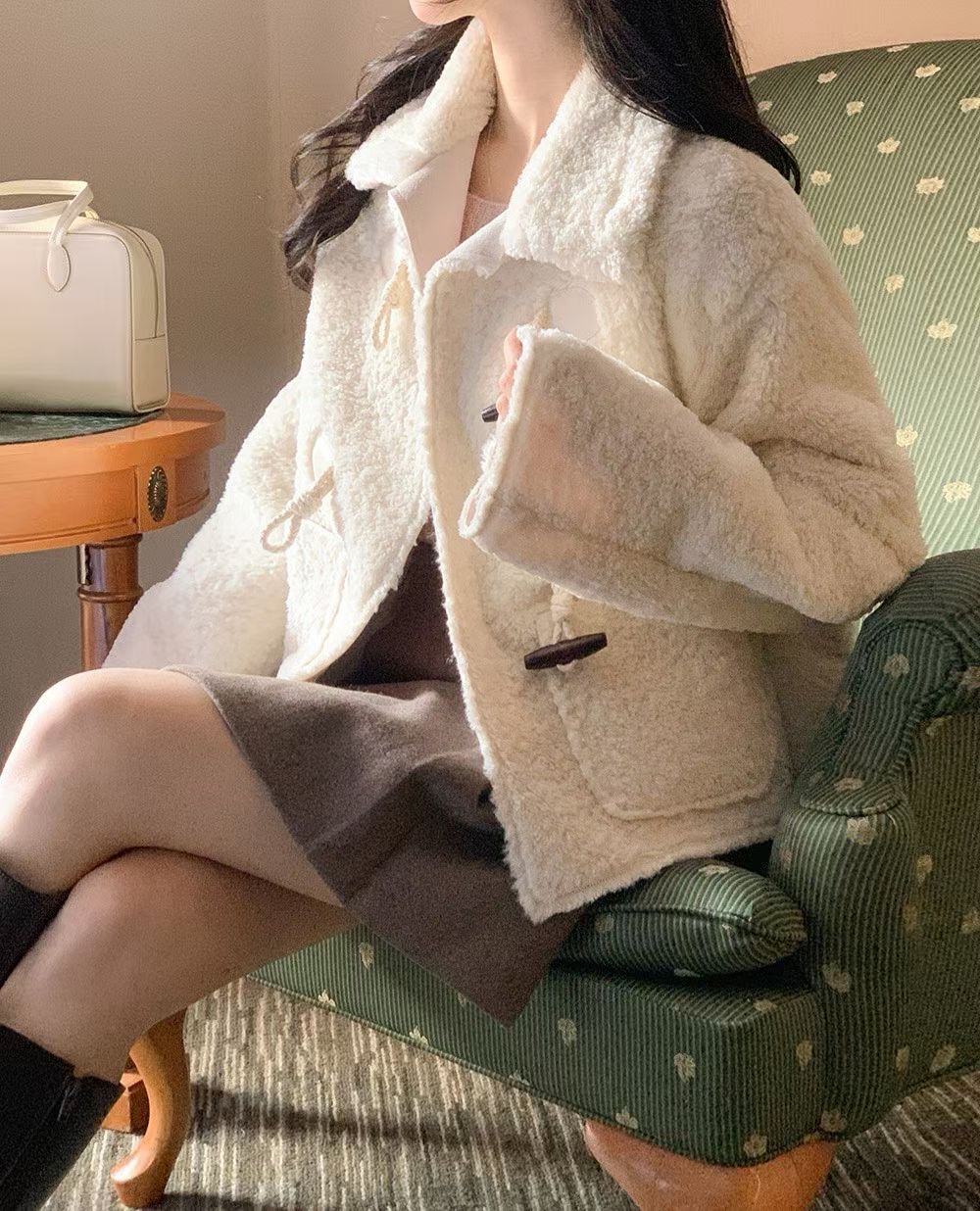 ALL OVER東大門㊣實拍女裝新款人氣職業真品時尚熱賣短款大衣ALL OVER短款大衣