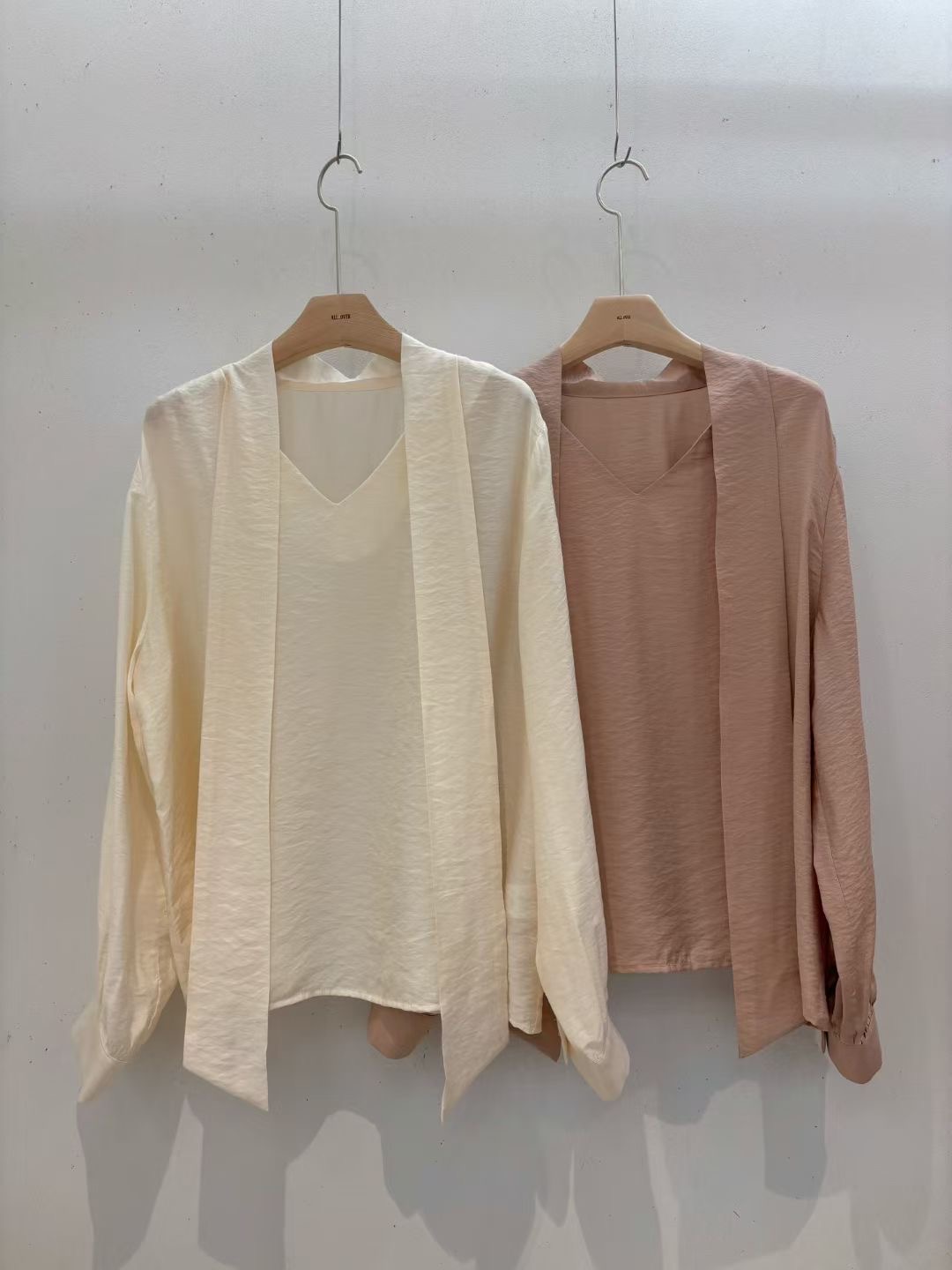 ALL OVER東大門㊣代購女士新款人氣熱賣推薦真品襯衫蕾絲衫ALL OVER襯衫/蕾絲衫