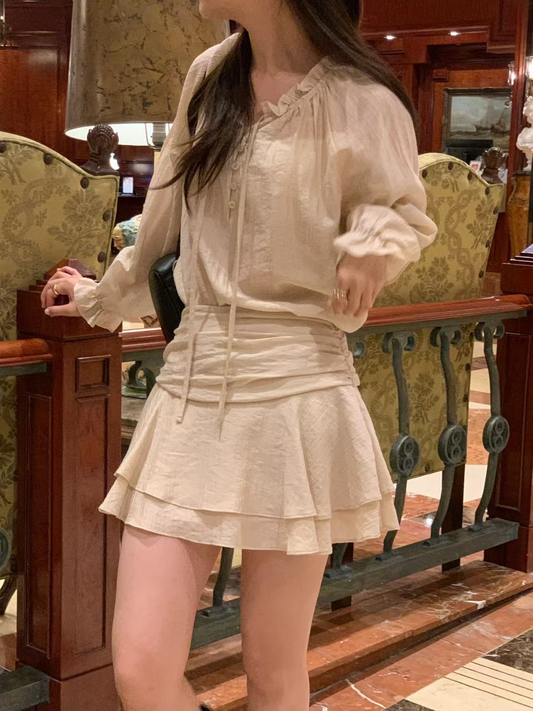 ALL OVER韓國代購㊣女裝新品職業熱賣人氣真品時尚襯衫蕾絲衫ALL OVER襯衫/蕾絲衫