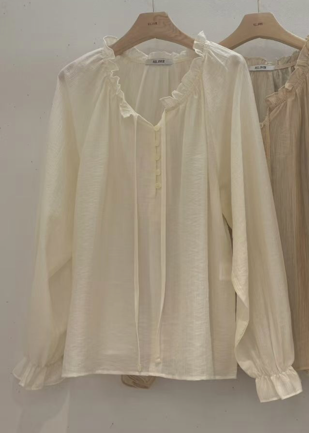 ALL OVER韓國代購㊣女裝新品職業熱賣人氣真品時尚襯衫蕾絲衫ALL OVER襯衫/蕾絲衫圖色1