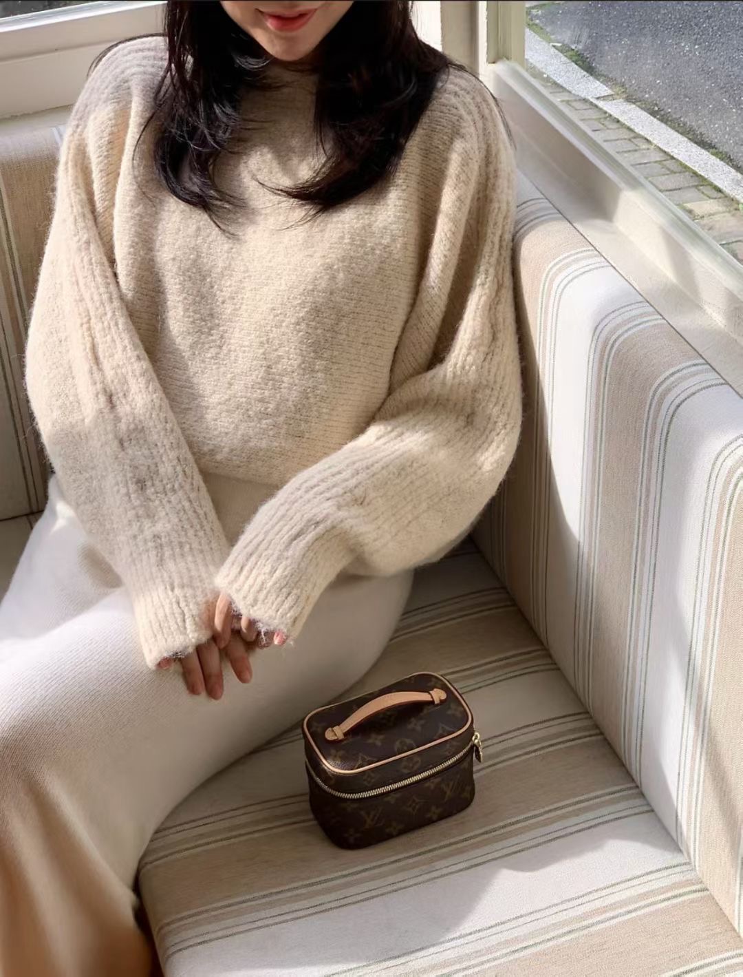 ALL OVER韓國直郵㊣女裝新品推薦時尚熱賣職業人氣針織衫船領ALL OVER針織衫