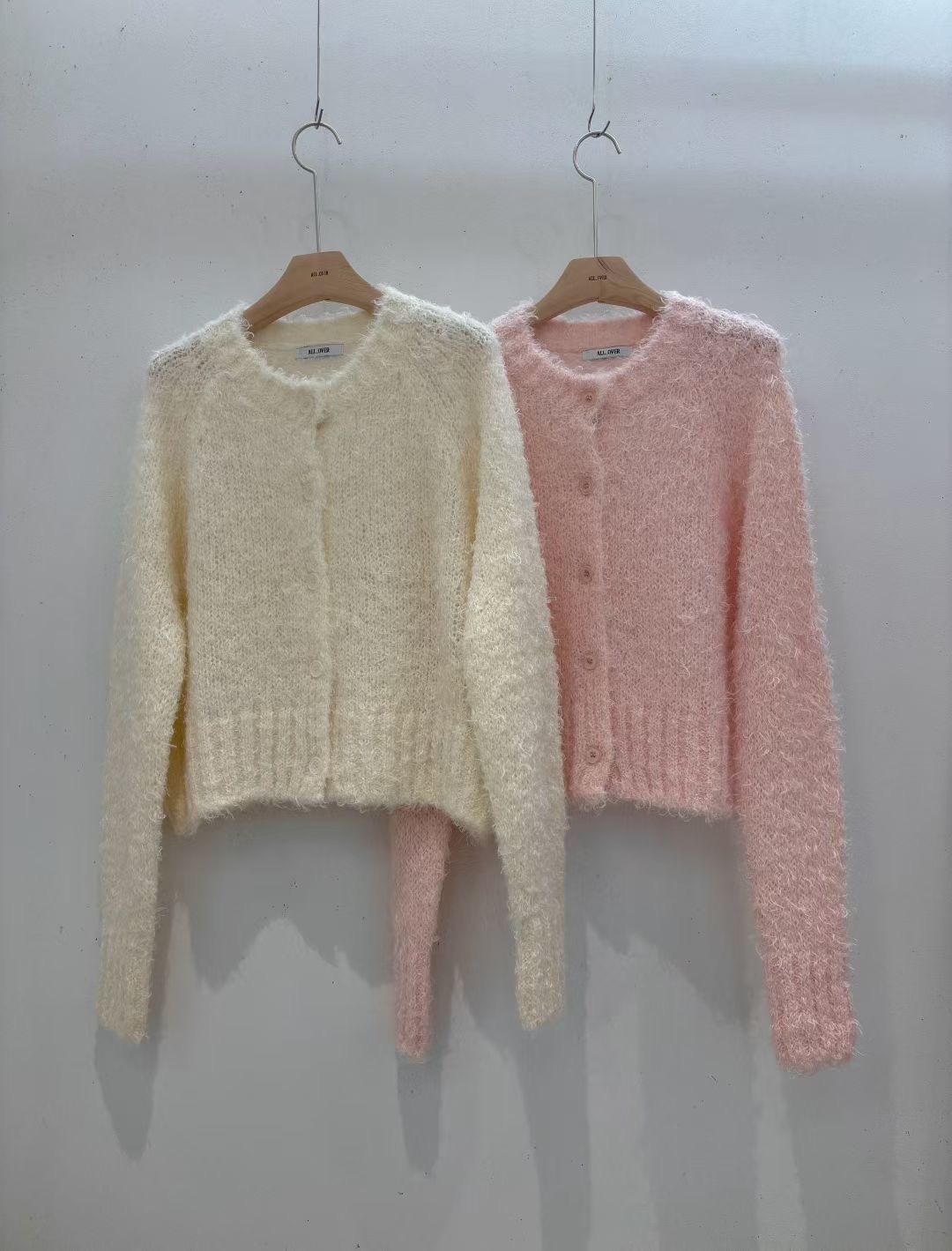 ALL OVER東大門㊣實拍女裝新款職業熱賣25秋冬時尚針織衫開衫ALL OVER針織衫圖色2左二色