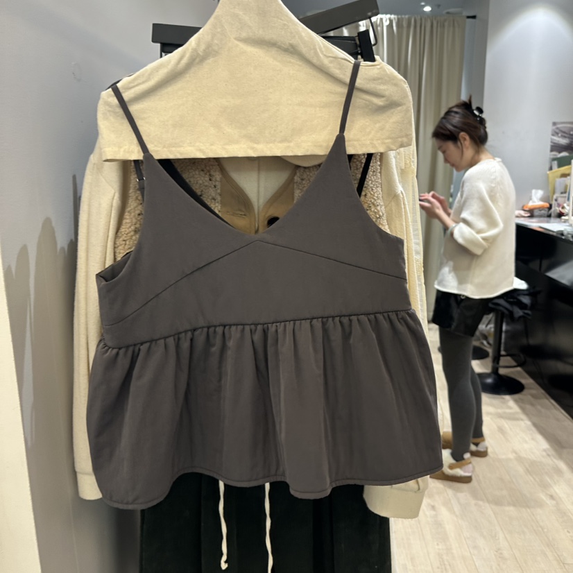 SOFTNESS韓國直郵㊣女裝新品25秋冬熱賣職業真品推薦吊帶背心Softness/Cosmic吊帶/背心圖色3墨色