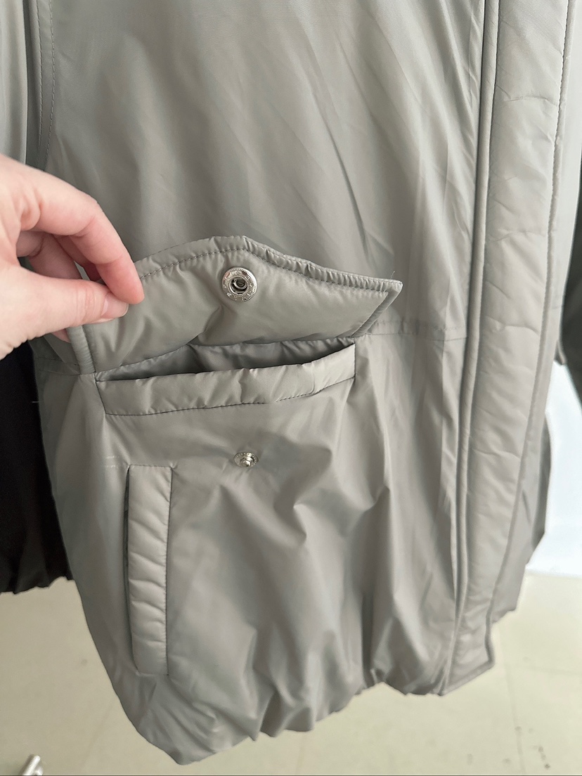 BLEECKER韓國直郵㊣女裝新款職業人氣熱賣推薦短款羽絨服褶皺BLEECKER短款羽絨服