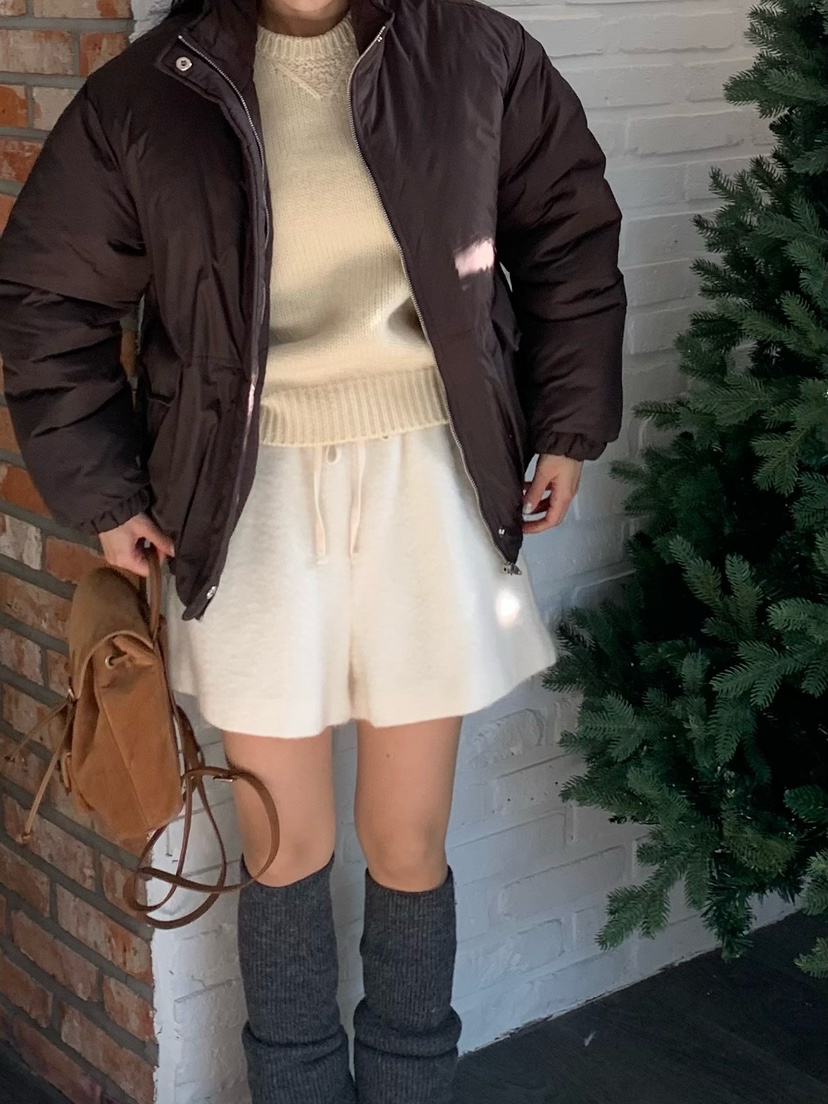 BLEECKER韓國直郵㊣女裝新款職業人氣熱賣推薦短款羽絨服褶皺BLEECKER短款羽絨服