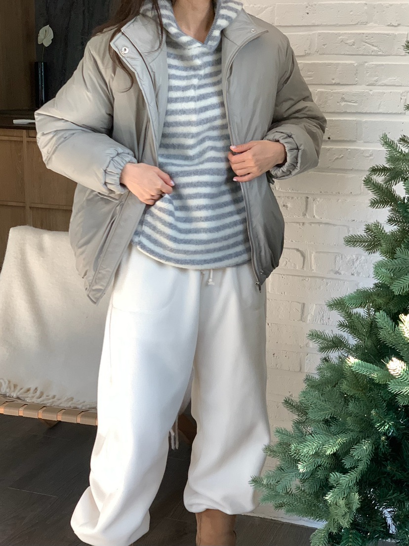 BLEECKER韓國直郵㊣女裝新款職業人氣熱賣推薦短款羽絨服褶皺BLEECKER短款羽絨服