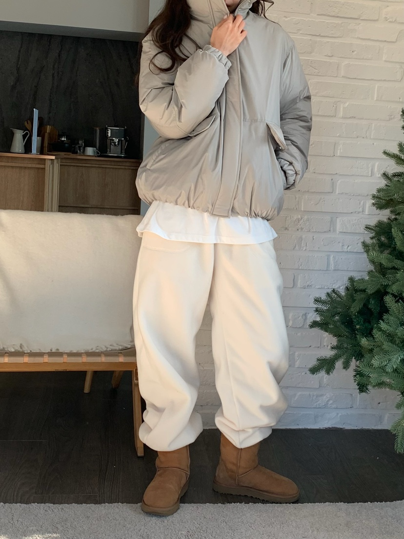 BLEECKER韓國直郵㊣女裝新款職業人氣熱賣推薦短款羽絨服褶皺BLEECKER短款羽絨服