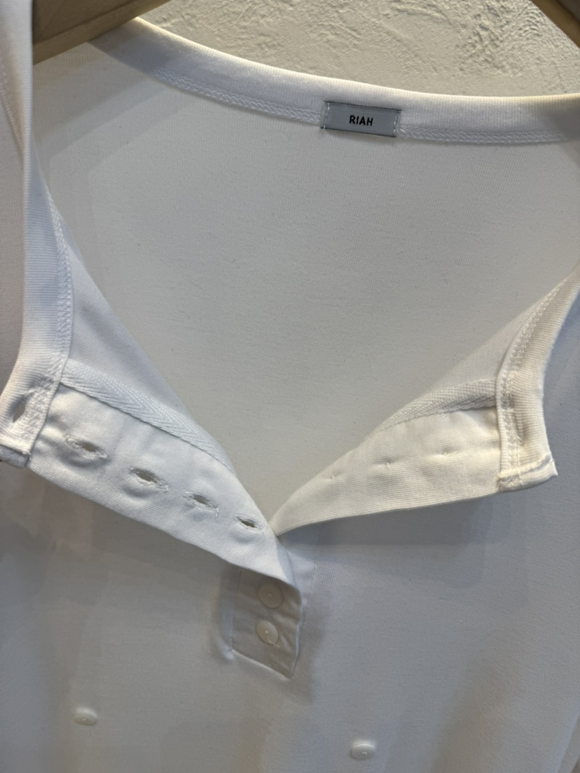 RIAH東大門㊣代購女士新款人氣熱賣時尚推薦職業25秋冬長袖T恤RIAH長袖T恤