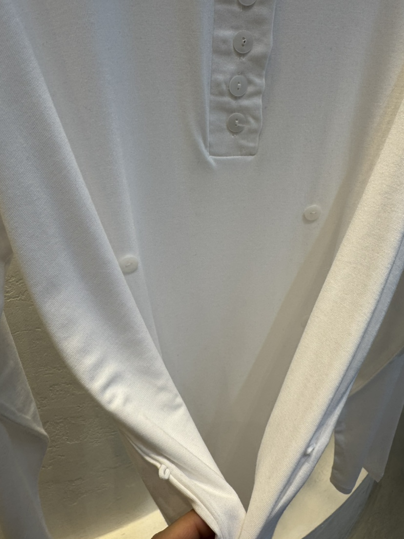 RIAH東大門㊣代購女士新款人氣熱賣時尚推薦職業25秋冬長袖T恤RIAH長袖T恤