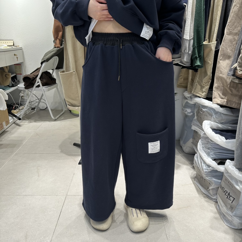 IN KIRA韓國直郵㊣女裝新品休閑推薦25秋冬人氣熱賣休閑褲IN KIRA休閑褲圖色3深藍色