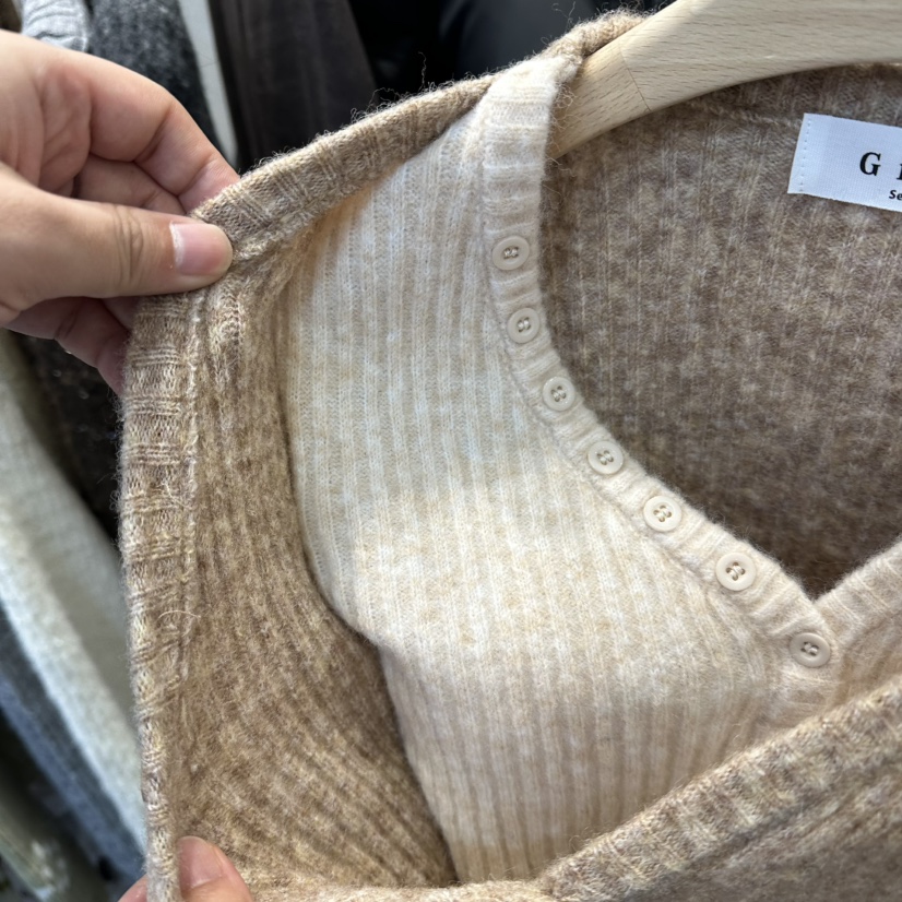 ULTRAORANGE東大門㊣實拍女裝新款人氣時尚休閑真品毛衣假兩件GILT/ULTRAORANGE毛衣