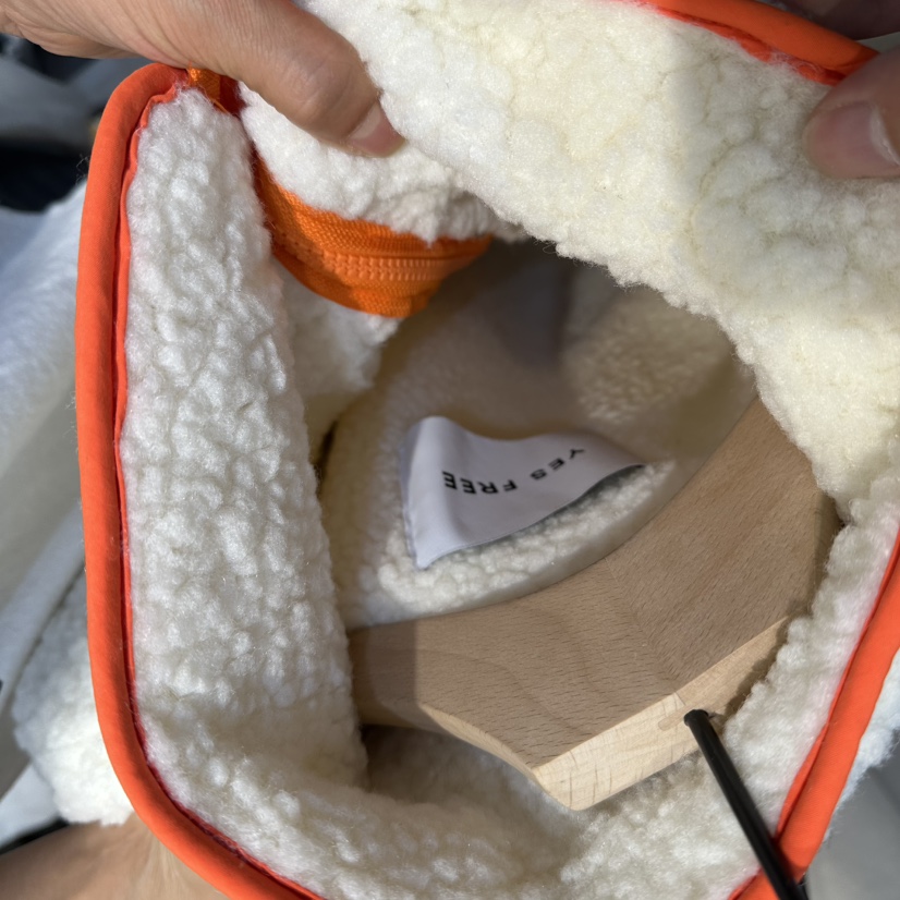 YESFREE韓國代購㊣女裝新品時尚休閑推薦真品25秋冬夾克兔子YESFREE夾克