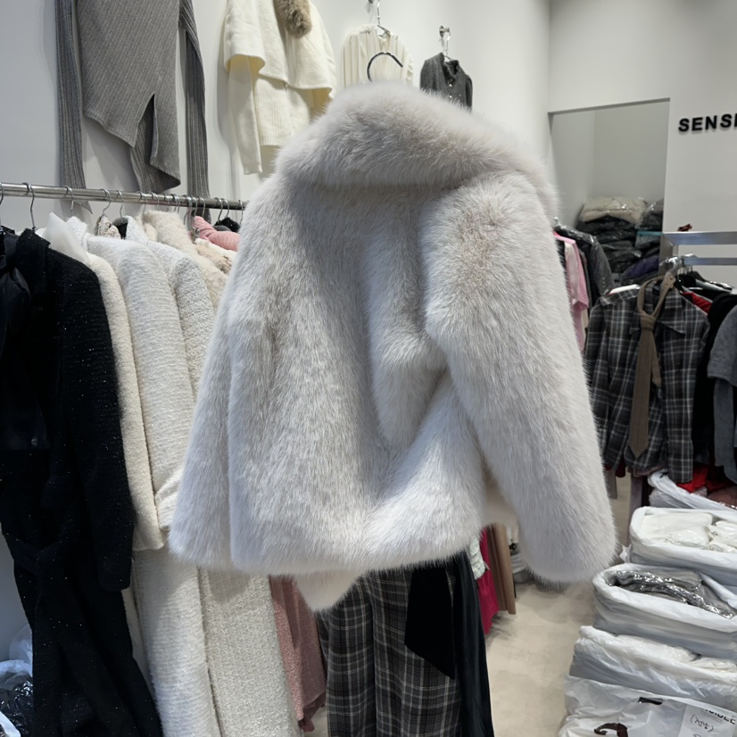 SENSIBLE-S韓國直郵㊣女士新款真品職業人氣推薦短款大衣皮草SENSIBLE短款大衣