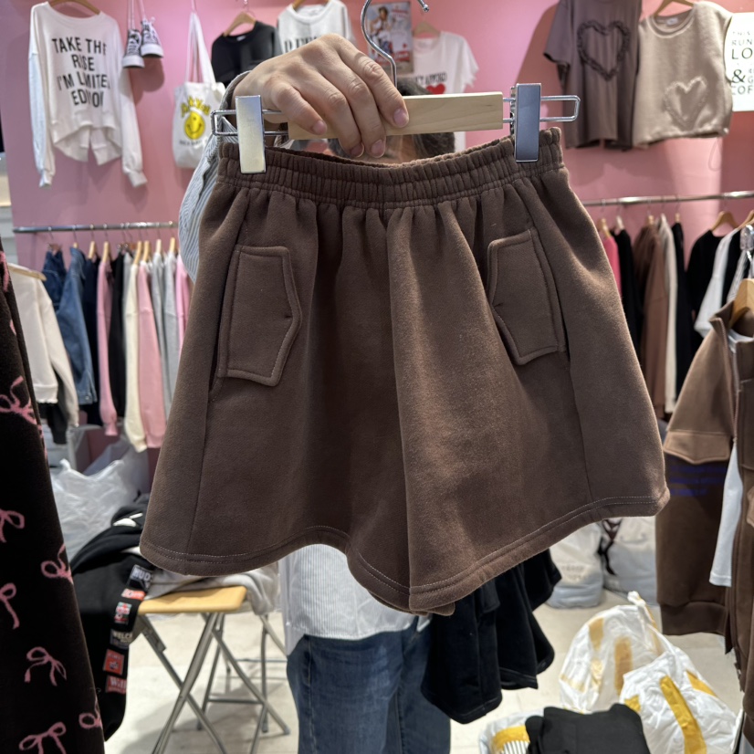 K STORY東大門㊣代購女士新品熱賣休閑職業真品短褲口袋加絨K STORY短褲圖色1