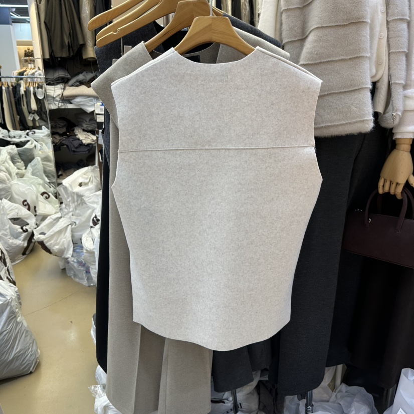 SANS韓國代購㊣女裝新款熱賣25秋冬時尚人氣吊帶背心含腰帶SANS吊帶/背心