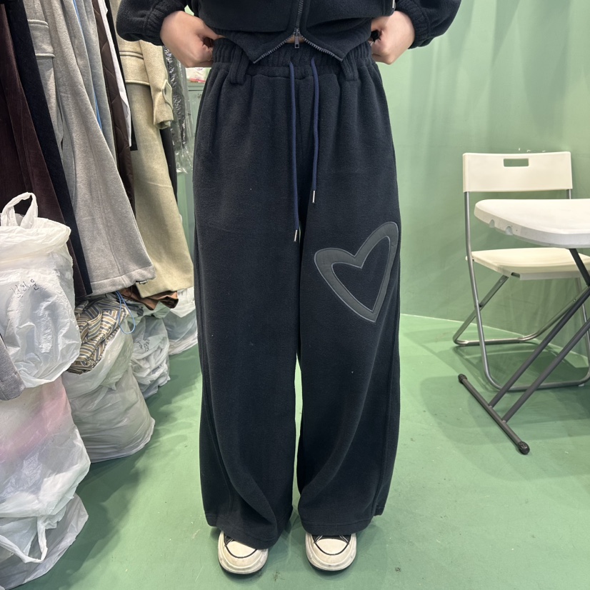 ROMANTIC NEWYORK東大門㊣代購女裝新品熱賣休閑休閑褲加絨ROMANTIC NEWYORK休閑褲圖色3