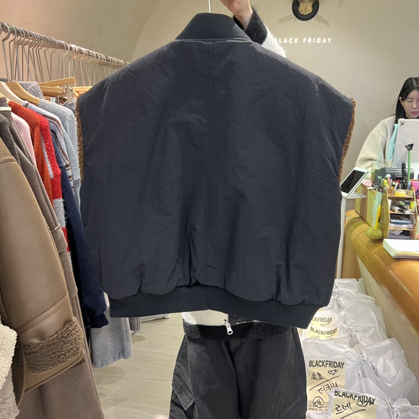 BLACKFRIDAY韓國直郵㊣女裝新款人氣推薦熱賣25秋冬馬甲雙面BLACK FRIDAY馬甲