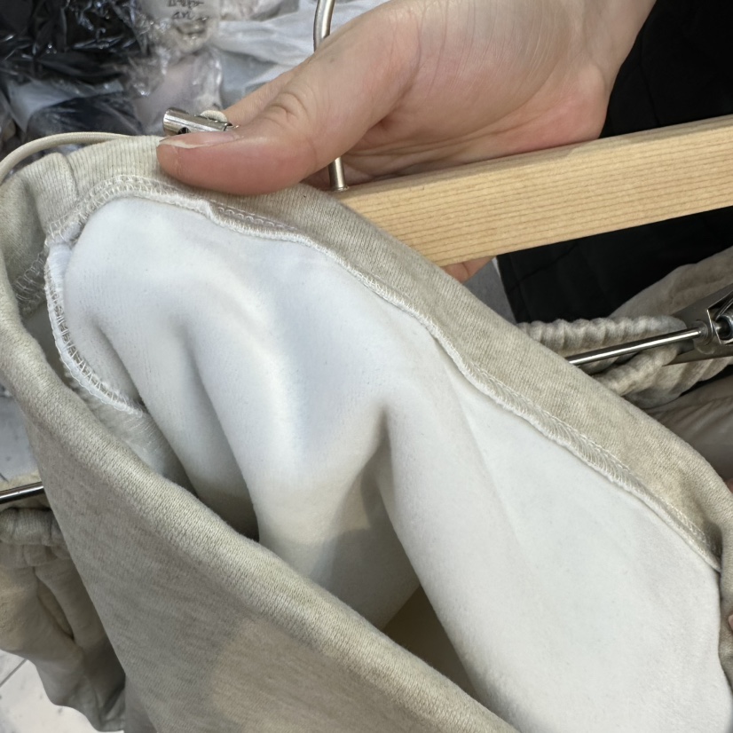 AKRA BY ART東大門㊣直郵女裝新款真品套裝加絨拉鏈套裝鴨AKRA BY ART套裝