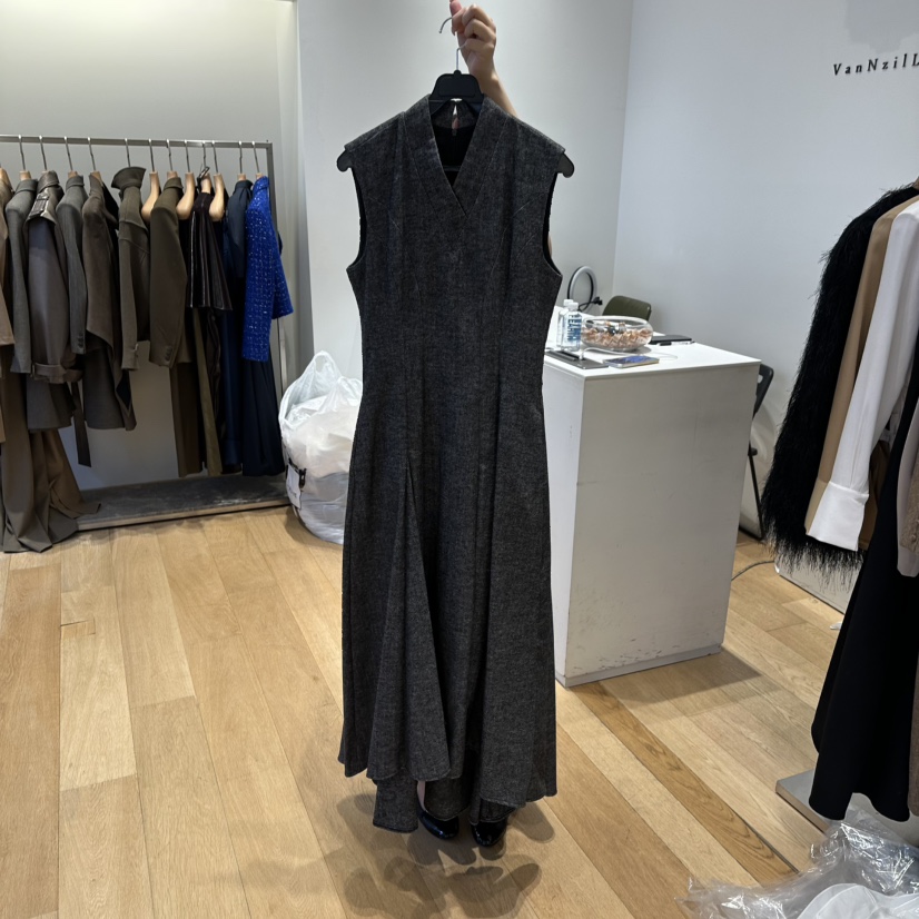 VAN NZILL韓國代購㊣女士新款真品25秋冬休閑時尚人氣連衣裙VAN NZILL連衣裙圖色1墨色