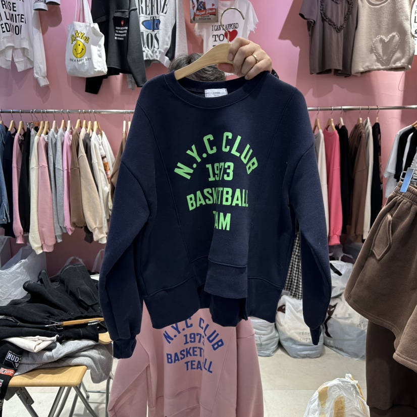 K STORY韓國代購㊣女裝新款休閑真品人氣推薦熱賣衛衣加絨K STORY衛衣圖色2