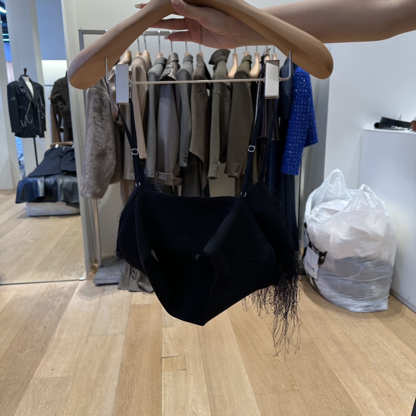 VAN NZILL東大門㊣直郵女裝新款時尚真品推薦職業吊帶背心VAN NZILL吊帶/背心