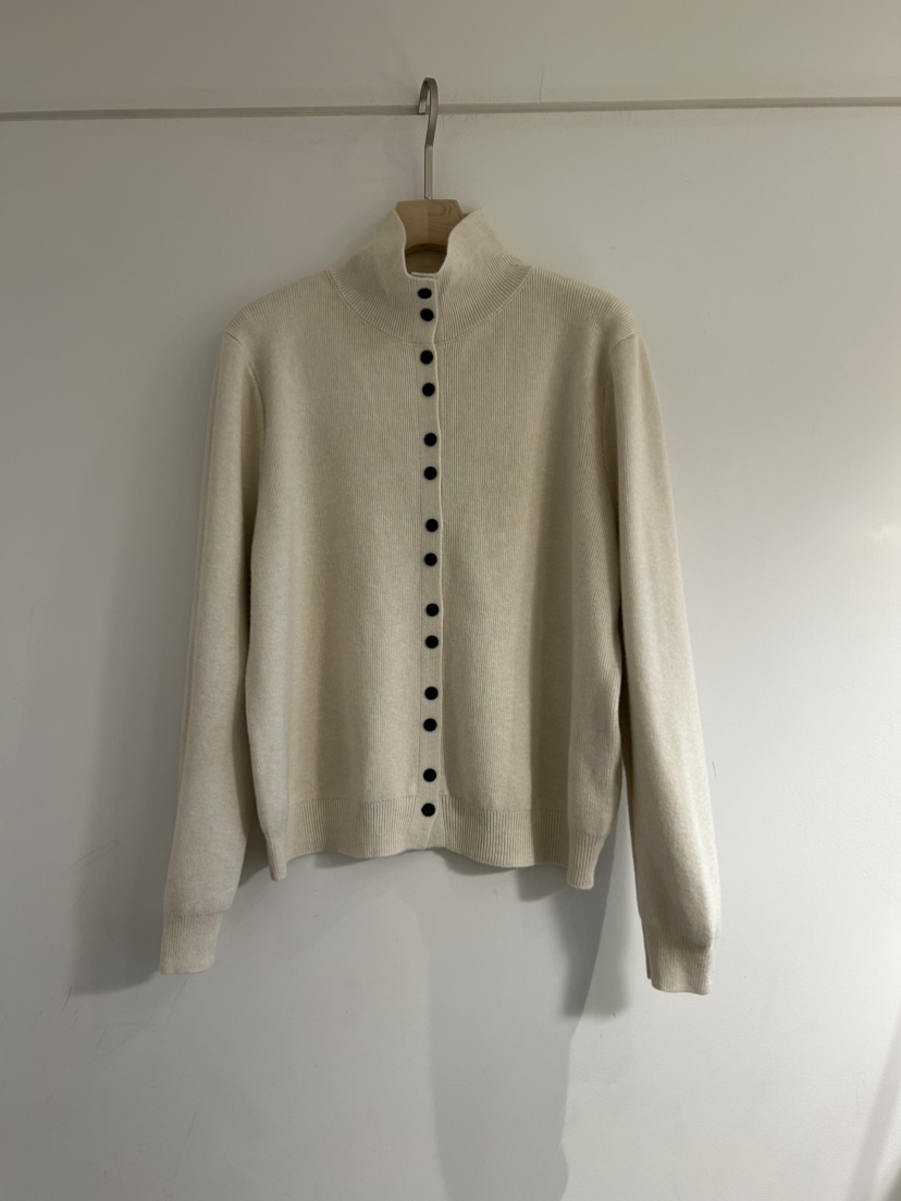 NOTICE韓國代購㊣女士新款推薦休閑熱賣人氣針織衫高領紐扣NOTICE針織衫圖色1