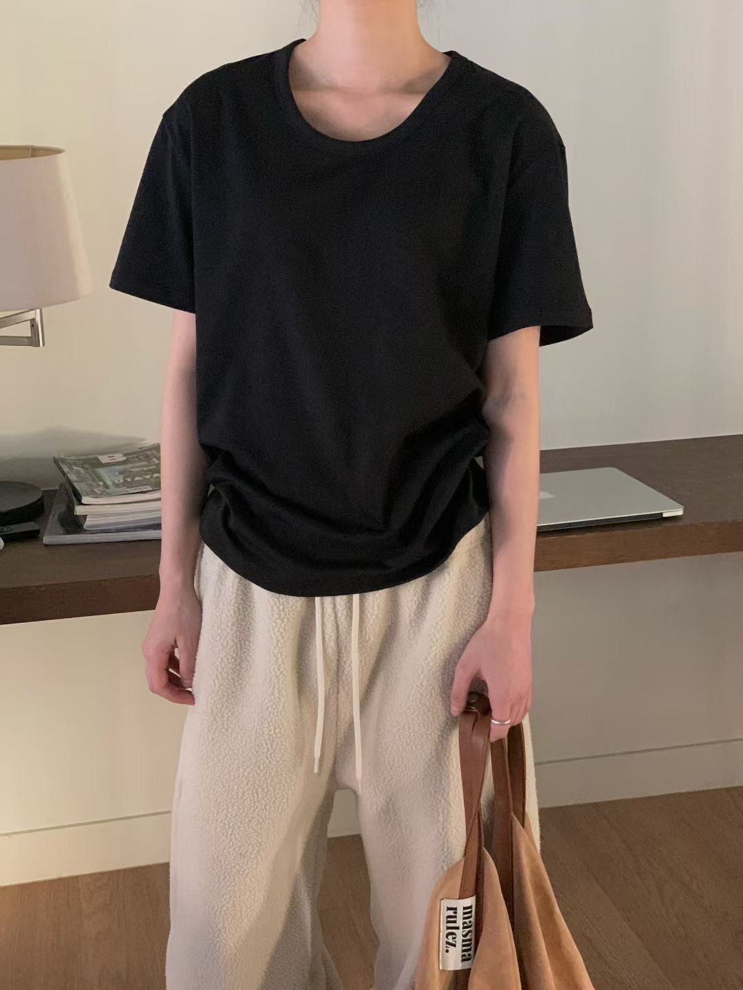 LURE東大門㊣實拍女裝新品時尚推薦25秋冬熱賣職業休閑人氣T恤LURET恤圖色2