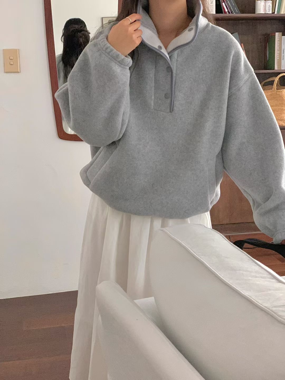 LURE東大門㊣代購女裝新款熱賣職業真品人氣時尚推薦25秋冬衛衣LURE衛衣圖色1