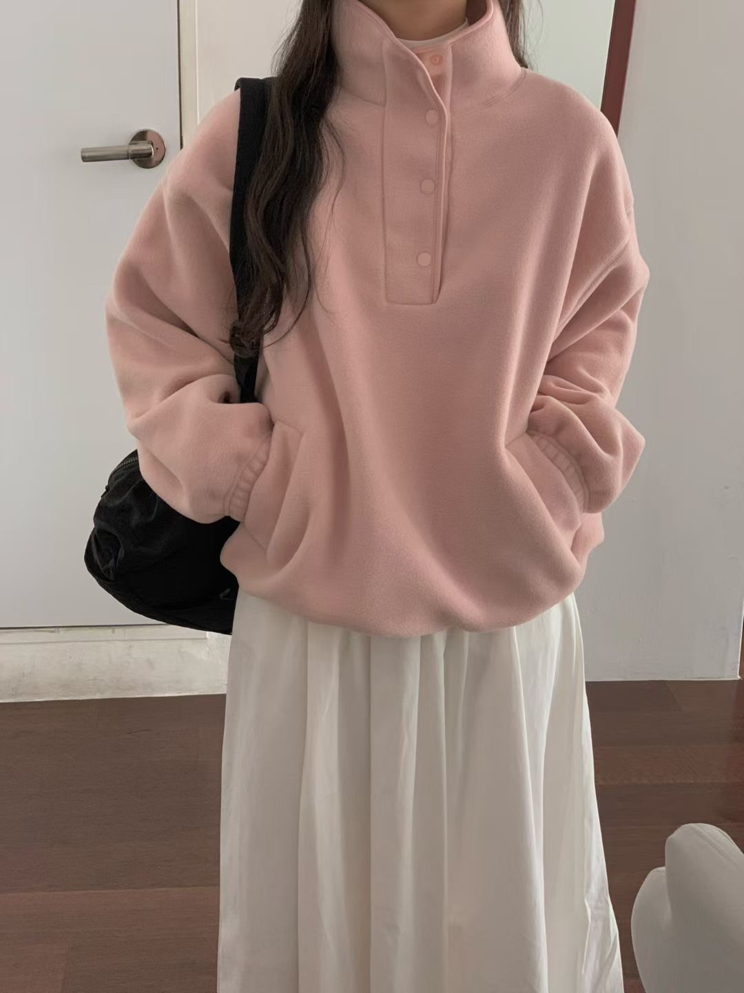 LURE東大門㊣代購女裝新款熱賣職業真品人氣時尚推薦25秋冬衛衣LURE衛衣圖色2