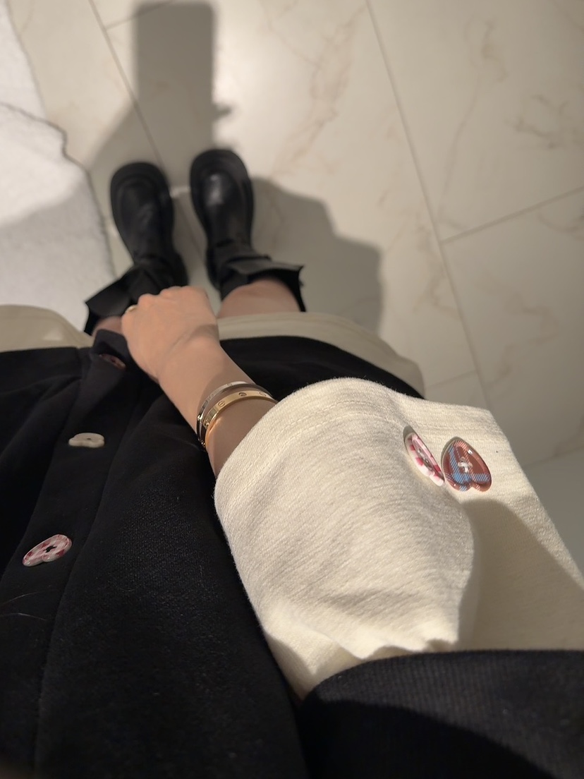 PALETTE-Q東大門㊣直郵女裝新款職業真品熱賣時尚推薦T恤紐扣PALETTE-QT恤