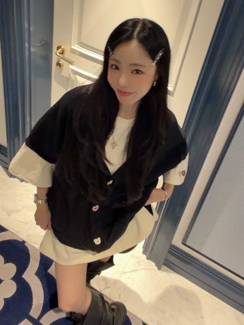 PALETTE-Q東大門㊣直郵女裝新款職業真品熱賣時尚推薦T恤紐扣PALETTE-QT恤