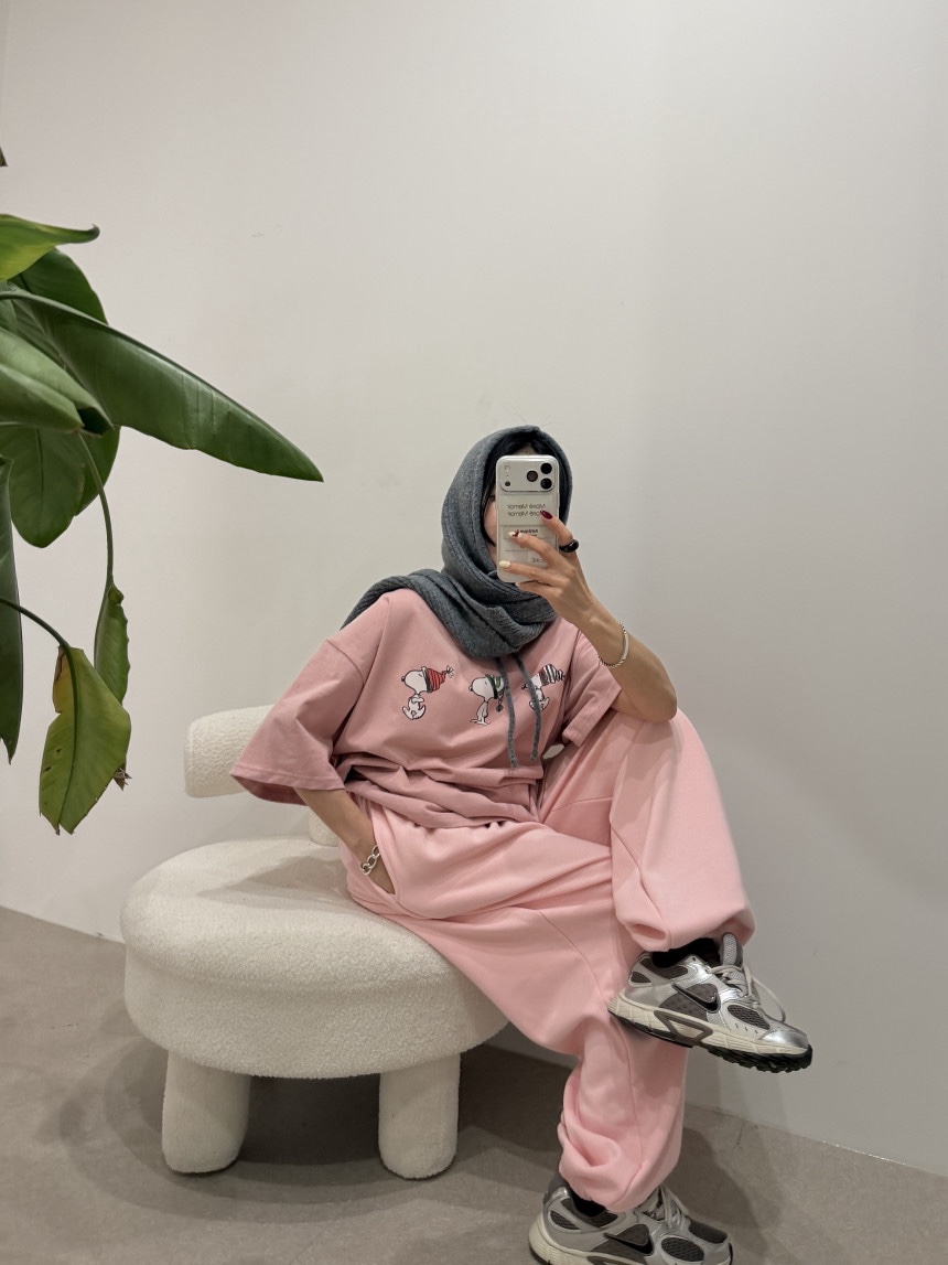 OURWAVE/OUR ROOM東大門㊣直郵女裝新品熱賣T恤史努比加絨抓絨Our Wave/Our RoomT恤