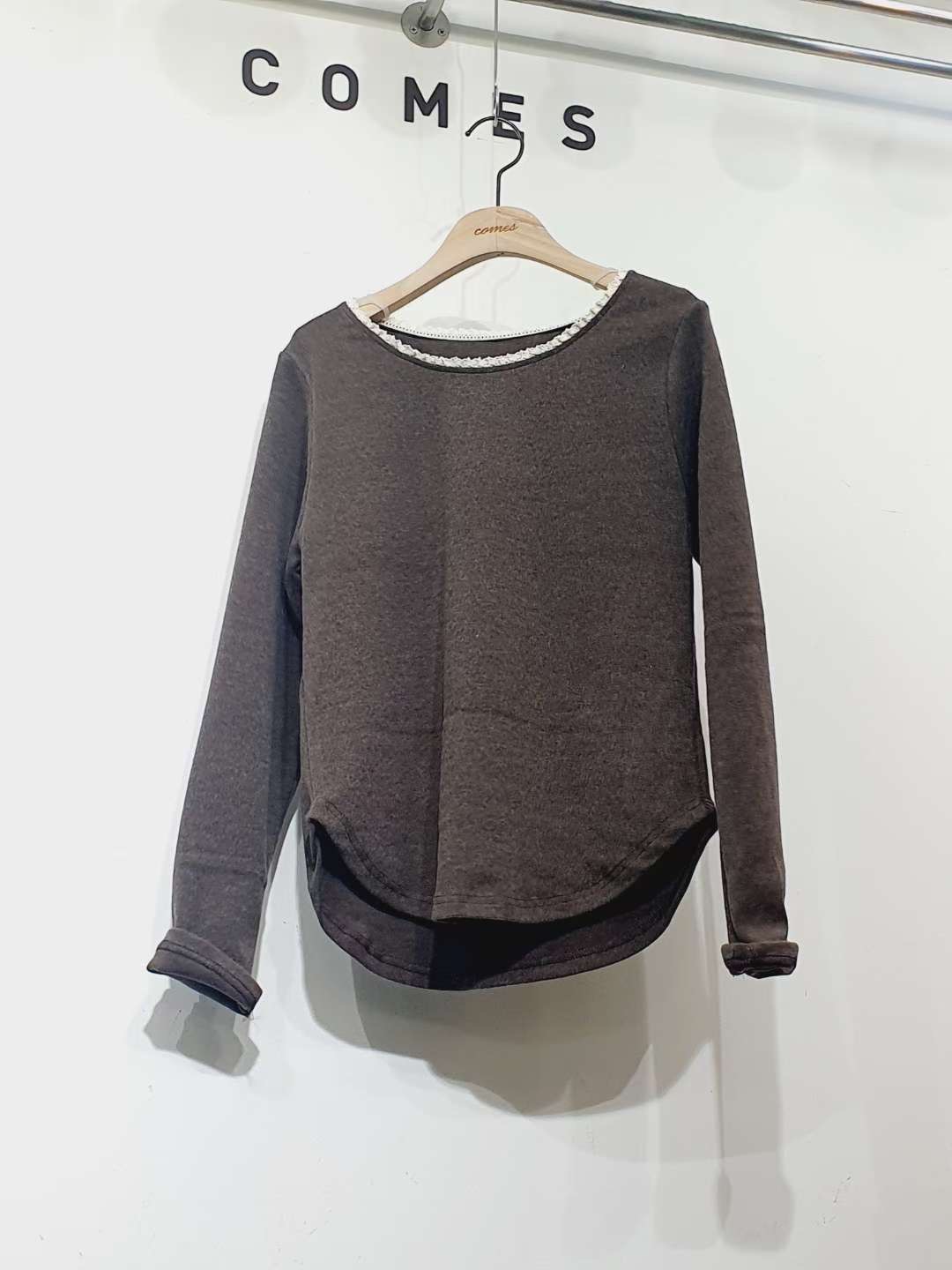 COMES-컴즈-OT東大門㊣代購女裝新品休閑熱賣推薦長袖T恤COMES-ot長袖T恤圖色2