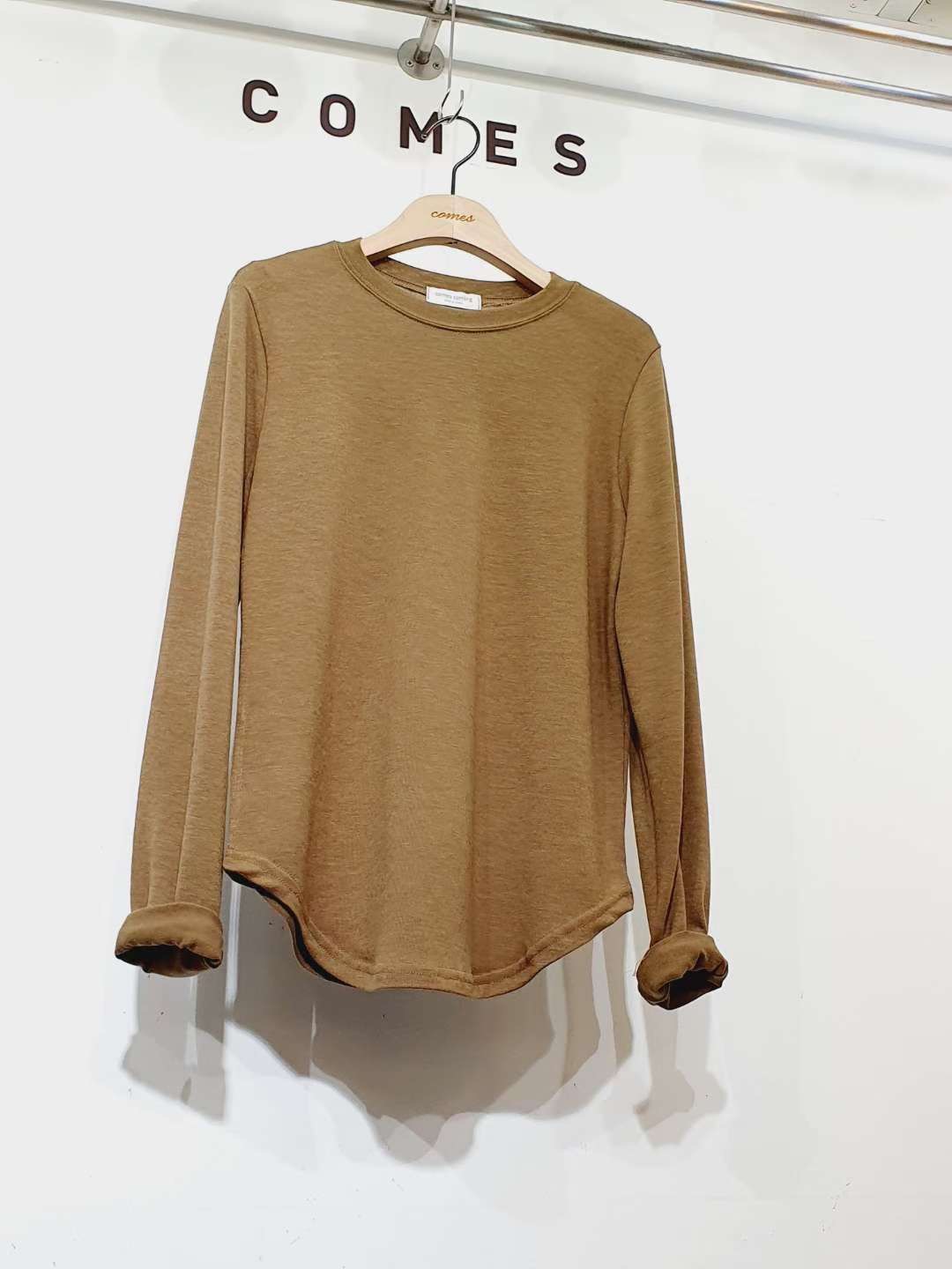 COMES-컴즈-OT東大門㊣實拍女裝新款熱賣休閑推薦長袖T恤COMES-ot長袖T恤圖色2