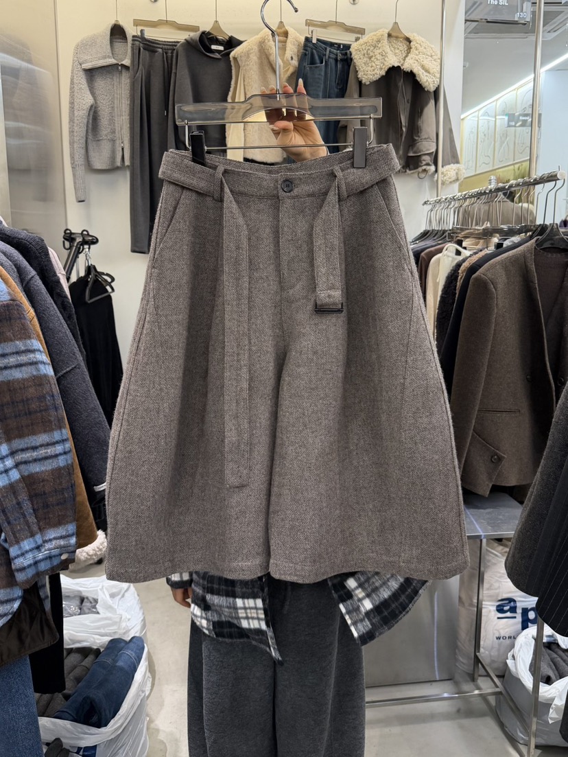 THE SIL韓國代購㊣女士新品真品時尚推薦熱賣休閑短褲含腰帶THE SIL/1 2ILLY短褲圖色2