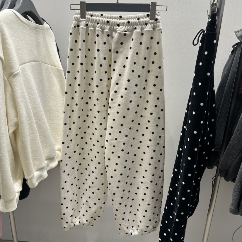 TARABY MOTION韓國直郵㊣女士新品職業時尚熱賣休閑褲天鵝絨TARABY MOTION休閑褲