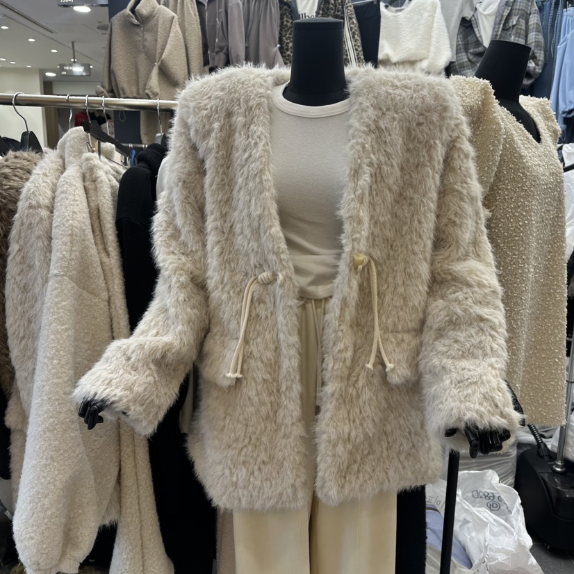 A-DEL韓國代購㊣女士新款推薦時尚人氣熱賣短款大衣不含內搭A-DEL短款大衣圖色1