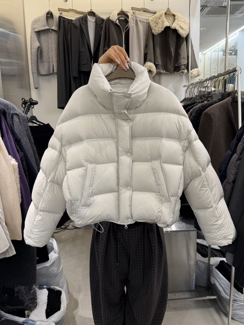 THE SIL東大門㊣實拍女裝新品推薦熱賣人氣短款羽絨服填充絨THE SIL/1 2ILLY短款羽絨服圖色3