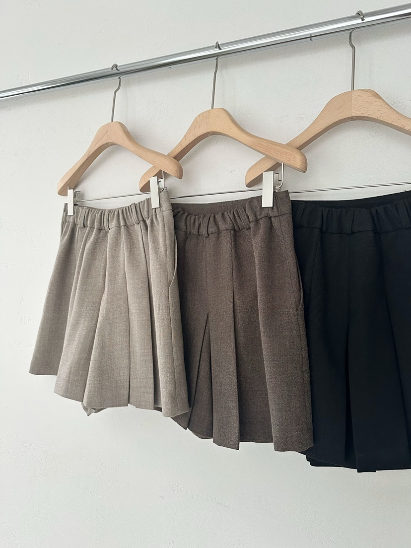 2ND GATE東大門㊣代購女裝新款25秋冬真品時尚推薦短褲褶裥2ND GATE短褲